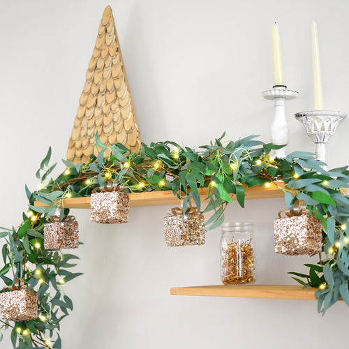 Lighted Willow Leaf Artificial Garlands with Gift Ornaments and Remote