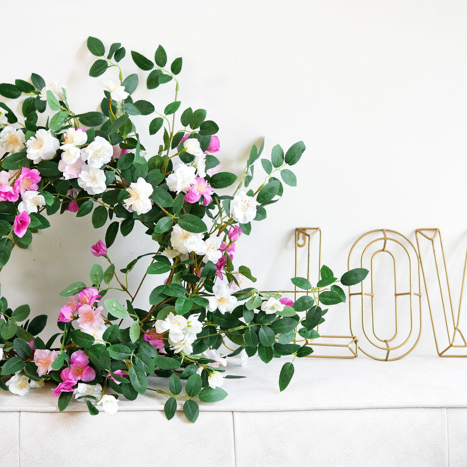 12ft 2 Bendable Flower White Garlands Artificial Silk Wild Rose Vine Leaves Hanging Flowers for Wall Decoration