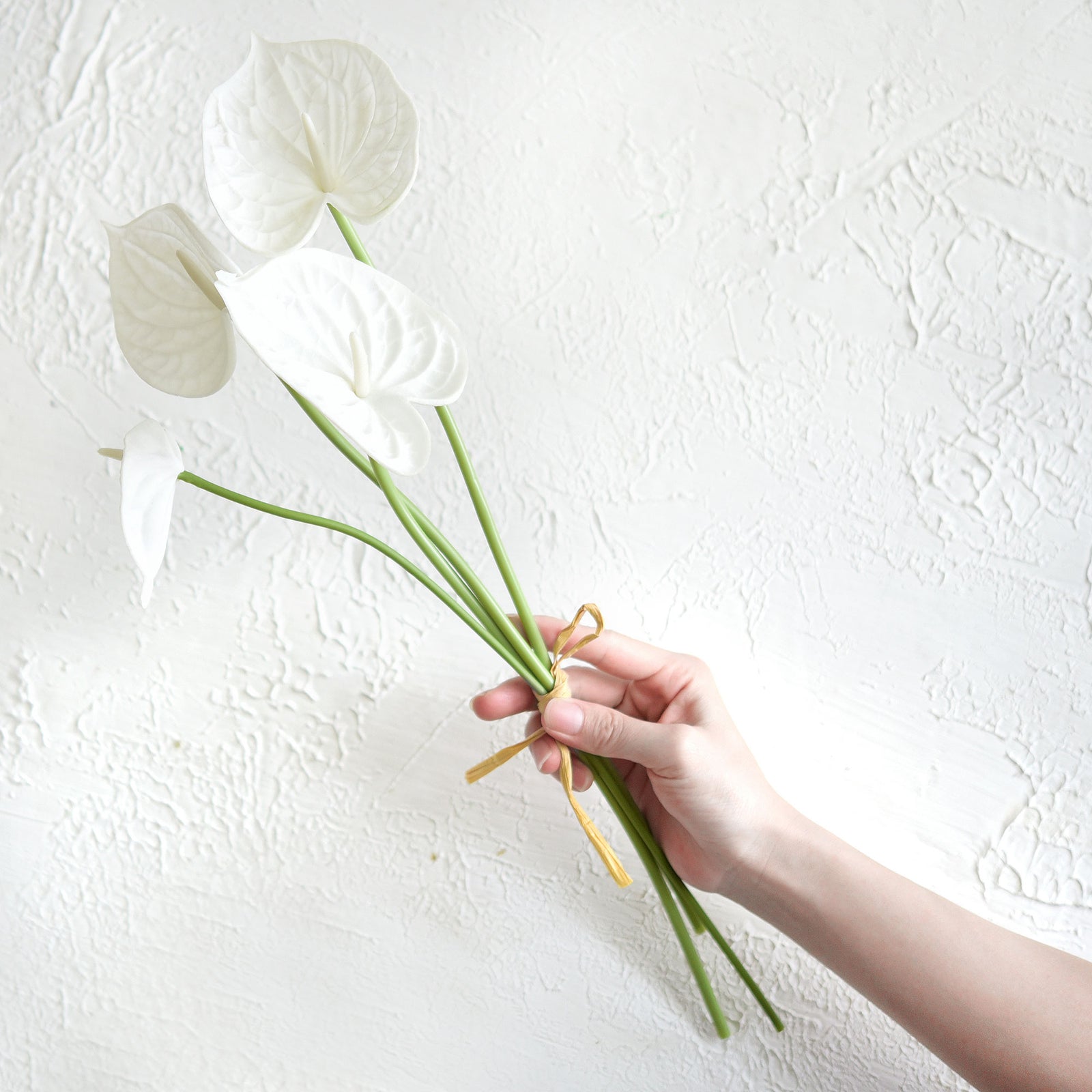 white anthurium Anthurium Flower 'Seashell White' Real Touch Artificial Flowers, 16.5” – FiveSeasonStuff