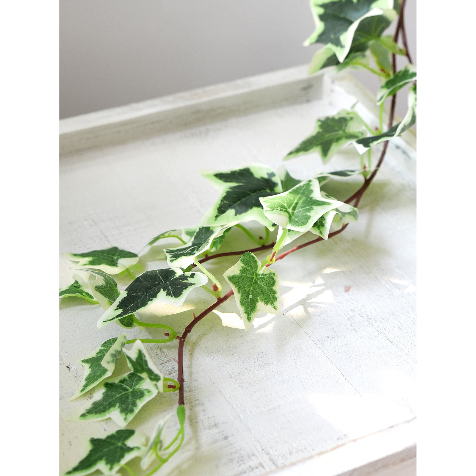 FiveSeasonStuff 4.3 ft (130cm) Cascading Variegated Ivy Artificial Garland