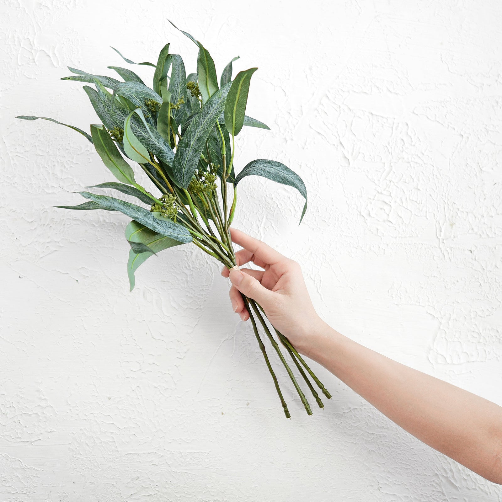 FiveSeasonStuff 18.5" Long Stem Seeded Willow Eucalyptus Artificial Greenery Fillers 10 Bunches