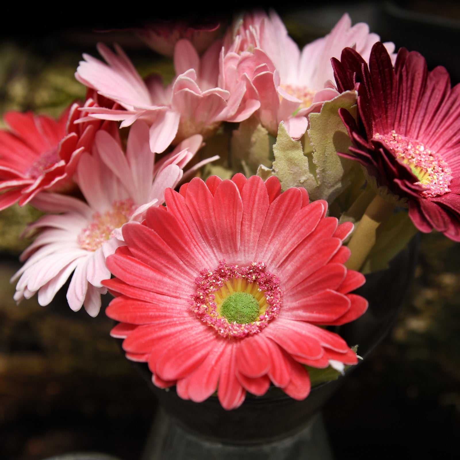 Real Touch Gerbera Flower Stems, Set of 7, 12.2 Inch – 8 Colors