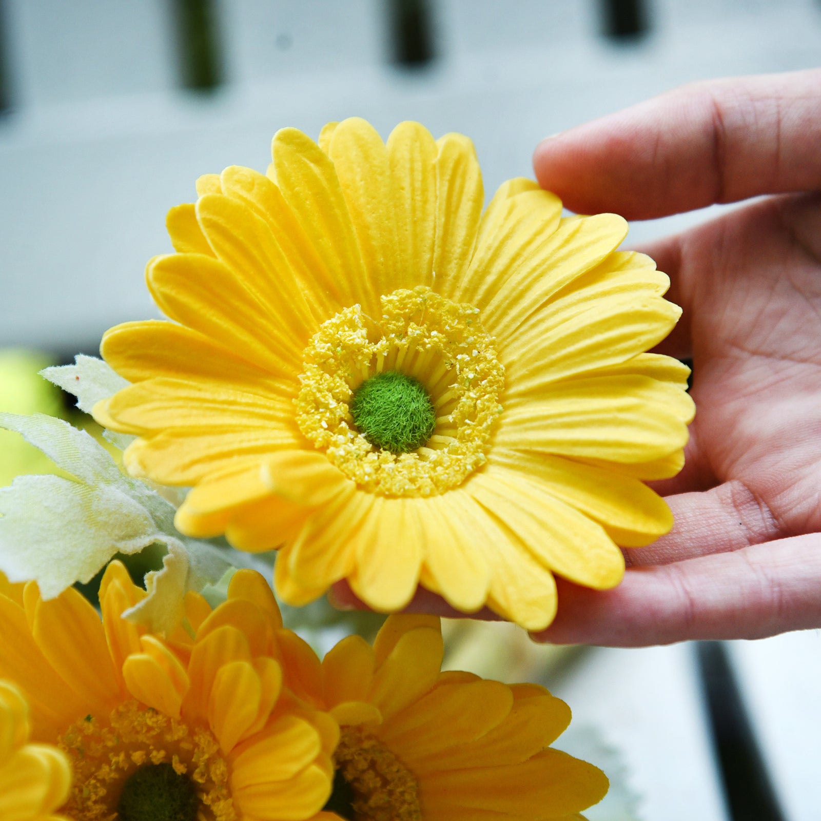 Real Touch Gerbera Flower Stems, Set of 7, 12.2 Inch – 8 Colors