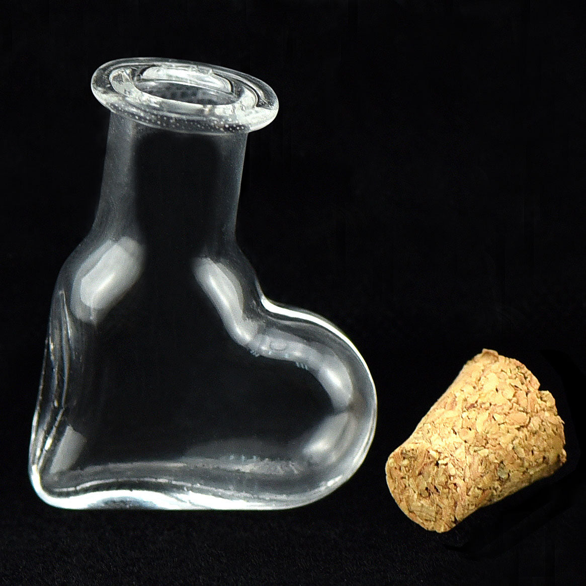 20 Pcs Mini Transparent Glass Bottles with Corks (Oblique Heart)
