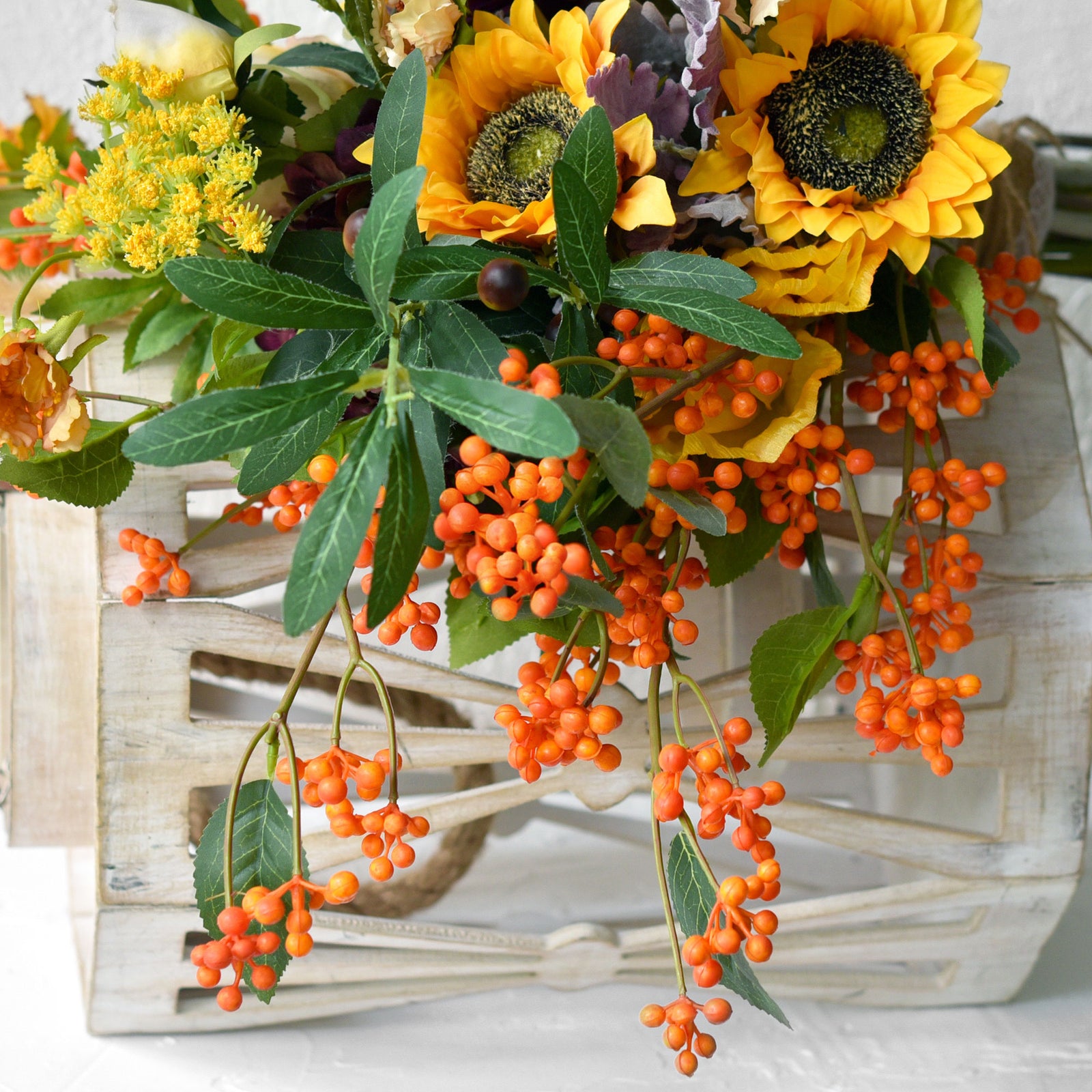 FiveSeasonStuff Artificial Fruit Orange Holly Berries Decoration for Vases, Bouquets and Floral Arrangements, 6 Berry Stems