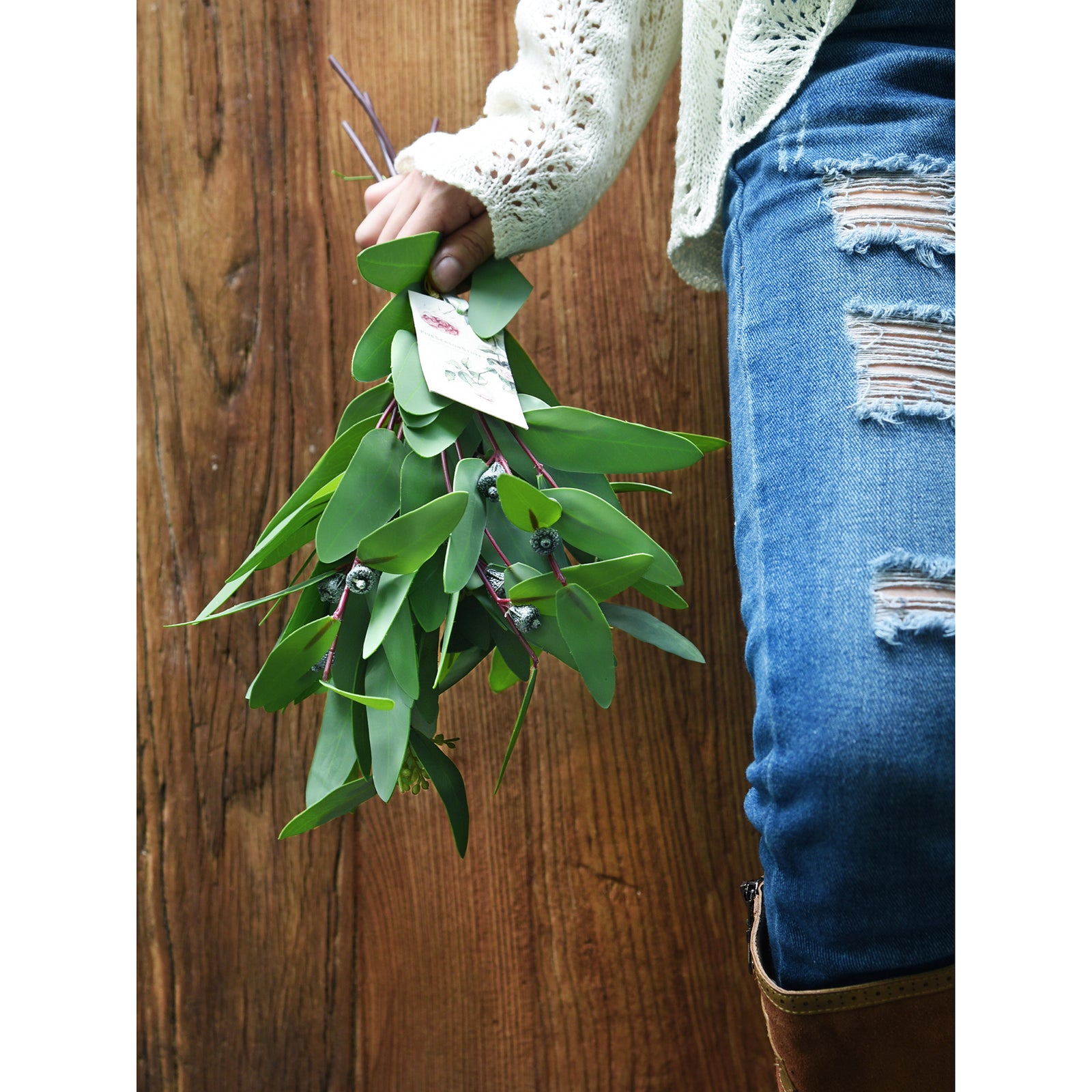 FiveSeasonStuff 4 Pcs Artificial Real Touch Realistic Eucalyptus Leaves Decoration Home Décor (Seeded Eucalyptus Style2 4 Stems)