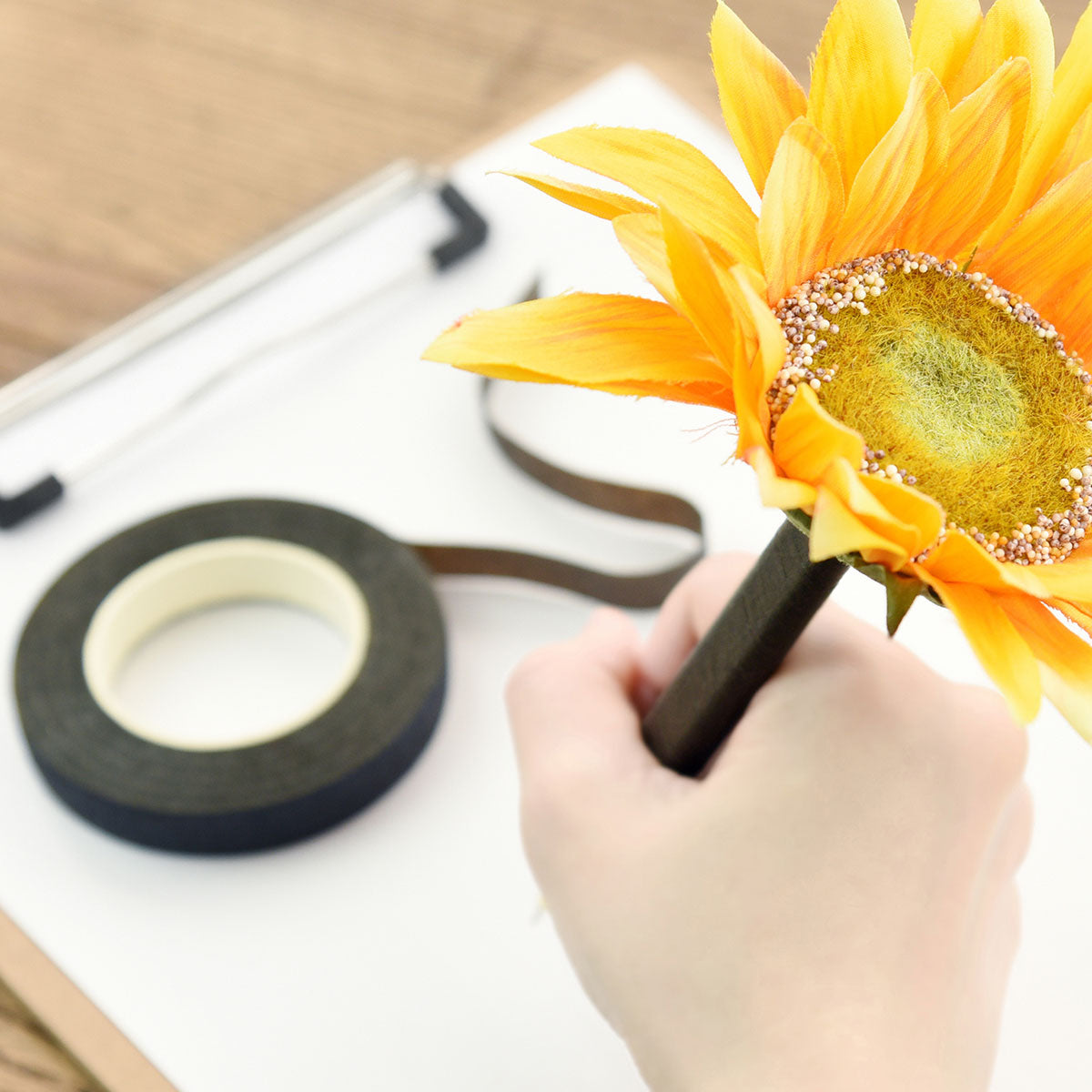 Dark Brown Floral Tapes (60 Yards) Binds Flower Stems Together for Bouquets Corsages Boutonnieres 2-Pack